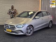 Mercedes-Benz B-klasse - 180 Advantage|GARANTIE|AUTOMAAT|NAP|1E EIG|NAVI|CRUISE|PARK CAM|LED