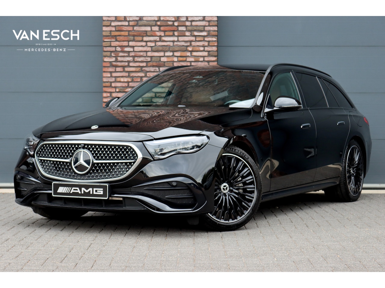 Mercedes-Benz E-klasse Estate - 300 e AMG Line Aut9 | Distronic | Trekhaak | Digital Light | Verwarmd Stuurwiel |  | Keyle - AutoWereld.nl