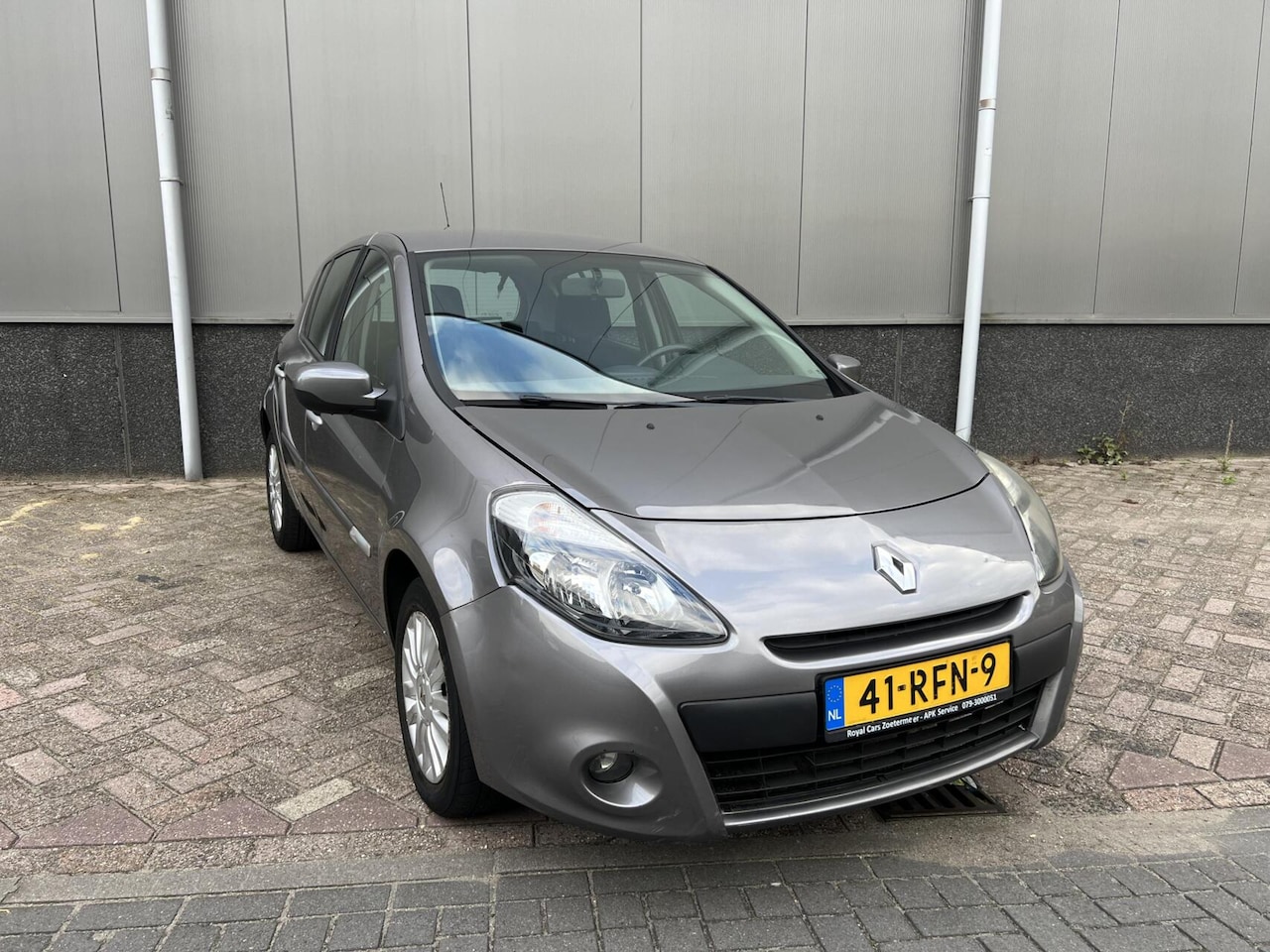 Renault Clio - 1.2 Collection – Bouwjaar 2011 – 163.075 km NAP – 2e eigenaar – 5drs – Nieuwe distributier - AutoWereld.nl