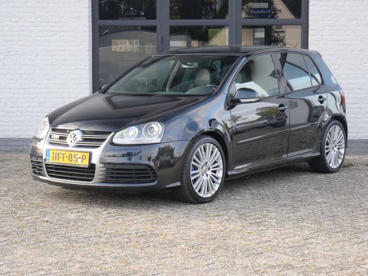 Volkswagen Golf - 3.2 R32 106.000km !!! Ecc Leder Xenon Navi - AutoWereld.nl