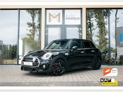 MINI Cooper S - 5-Deurs Aut. | Chili Serious Business | JCW Pack | Panoramadak | Harman Kardon | 18" LM Ve