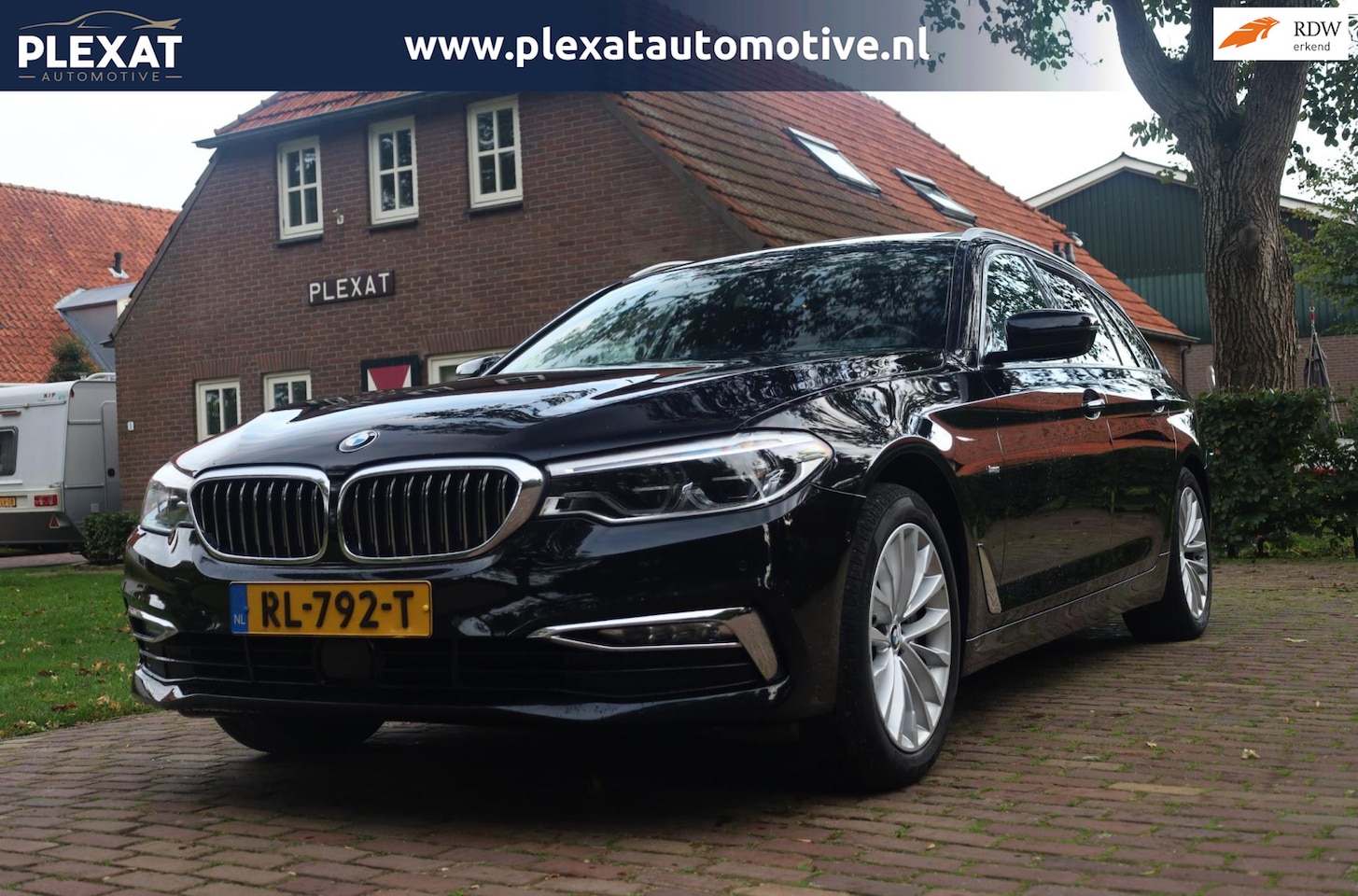 BMW 5-serie Touring - 530d xDrive High Executive Aut. | Panorama | Harman-Kardon | Afn. trekhaak | 360 Camera | - AutoWereld.nl