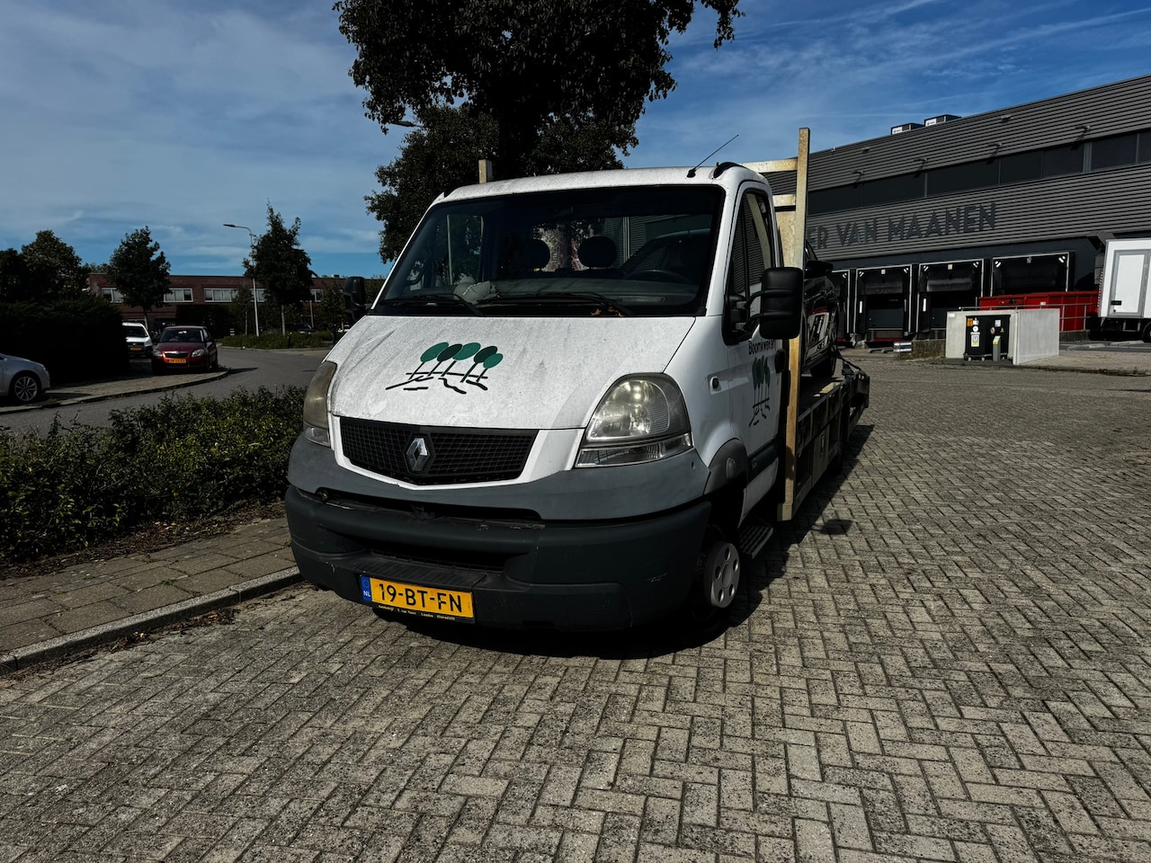 Renault Mascott - Trucks 160.35 413 - AutoWereld.nl