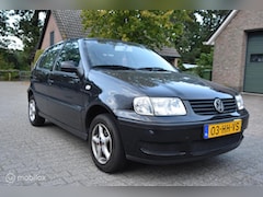 Volkswagen Polo - 1.4 Trendline