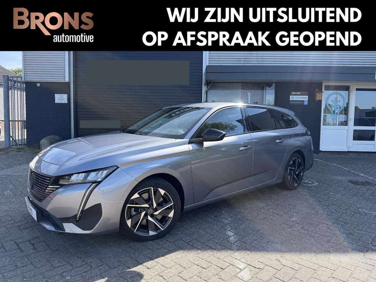Peugeot 308 - 1.6 Plug in Hybrid 180 Allure - AutoWereld.nl