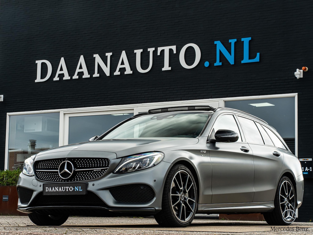 Mercedes-Benz C-klasse Estate - C43 AMG 4MATIC Magno PerfSeats Pano Keyless Memory Burmester - AutoWereld.nl