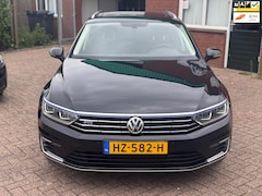Volkswagen Passat Variant - 1.4 TSI GTE panorama trekhaak