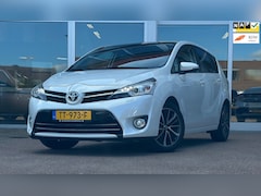 Toyota Verso - 1.8 VVT-i Dynamic 7p. Panoramadak Camera Navigeer