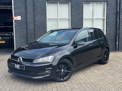 Volkswagen Golf - 1.2 TSI Highline