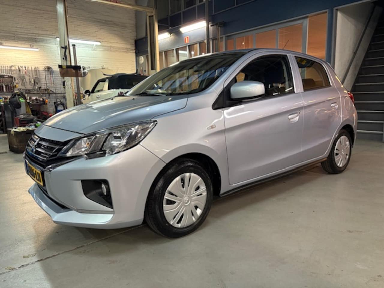 Mitsubishi Space Star - 1.0 MIVEC 71PK ClearTec Cool+ | Airco | Elektr ramen + Spiegels | NAP | Rijklaar prijs! - AutoWereld.nl