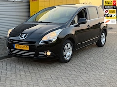 Peugeot 5008 - 1.6 THP ST 7Persoons ECC Airco Navigatie Panoramadak