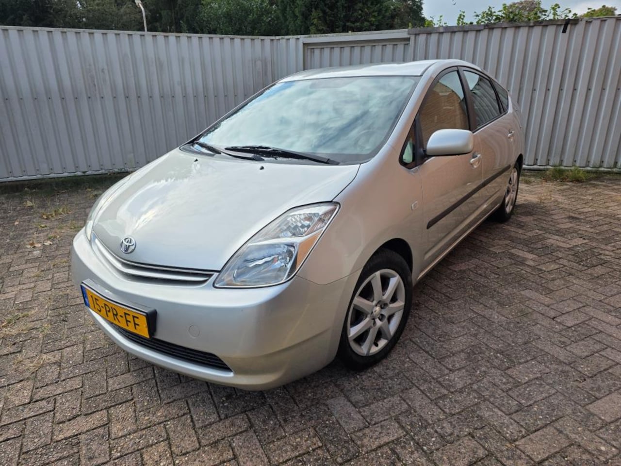 Toyota Prius - 1.5 VVT-i 1e Eigenaar DealerOnderhouden - AutoWereld.nl
