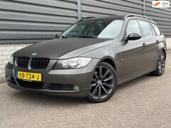 BMW 3-serie Touring - 320i PANO AUTOMAAT LEER PDC NAVI APK