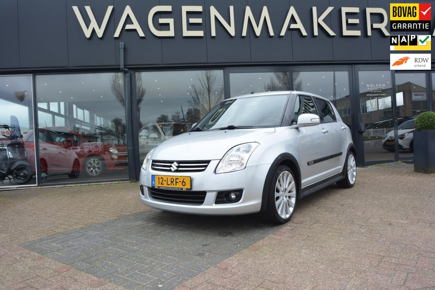 Suzuki Swift - 1.3 Limited AIrco|Stoelvw|Alcantara|Trekhaak - AutoWereld.nl