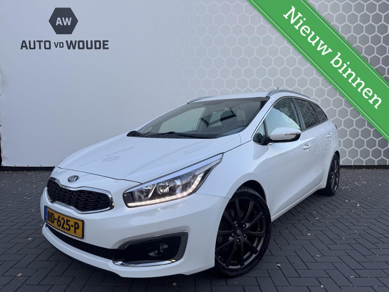 Kia Cee'd Sportswagon - 1.6 GDI ExecutiveLine 1.6 GDI ExecutiveLine - AutoWereld.nl