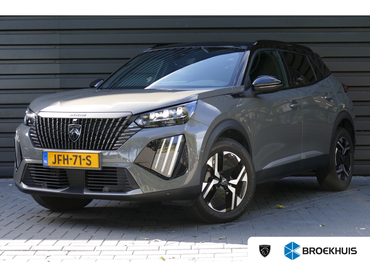 Peugeot 2008 - 1.2 PURETECH 130PK GT PACK AUTOMAAT / NAVI / ALCANATARA / PDC / CLIMA / 17"LMV / CAMERA V+ - AutoWereld.nl