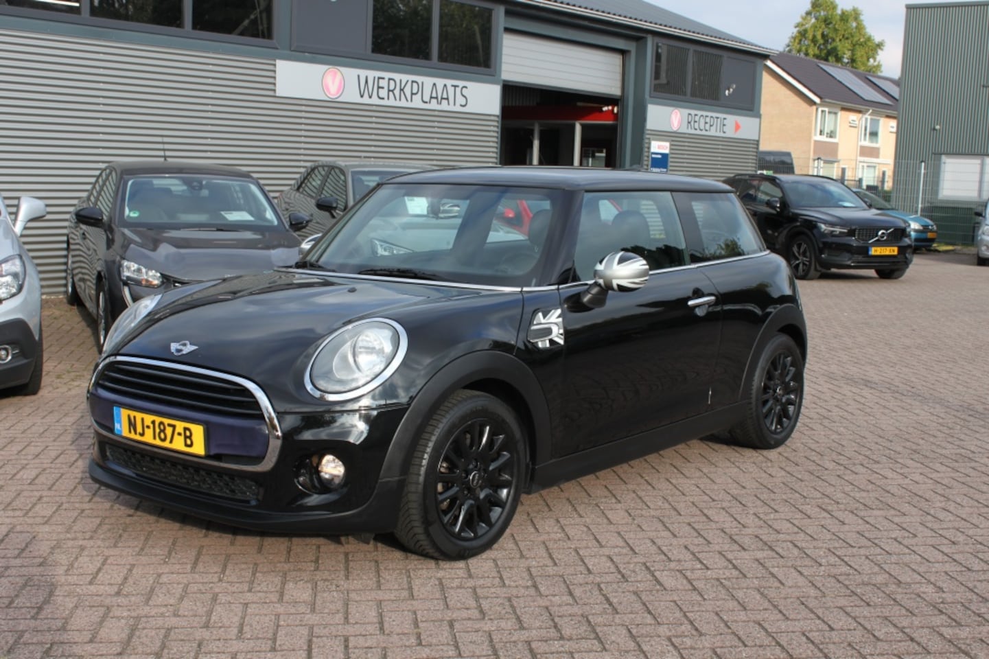 MINI Cooper - Mini 1.5 Business - AutoWereld.nl