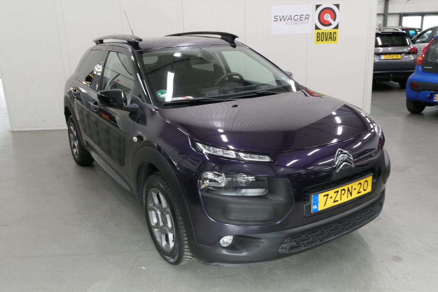 Citroën C4 Cactus - e-THP 110pk SHINE (Dealer onderhouden) - AutoWereld.nl