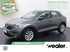 Volkswagen T-Roc - 1.5 TSI Sport Executive | Navigatie | Achterklep elektrisch | Achterruitrijcamera | ACC |