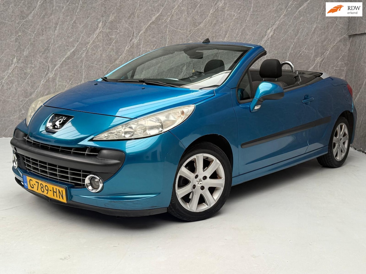 Peugeot 207 CC - 1.6 VTi / Cabrio / Rijdt Goed - AutoWereld.nl