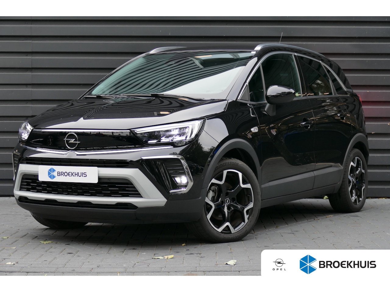 Opel Crossland - 1.2 TURBO 110PK ULTIMATE / NAVI / ALCANTARA / LED / PDC / CLIMA / 17"LMV / CAMERA / AGR / - AutoWereld.nl
