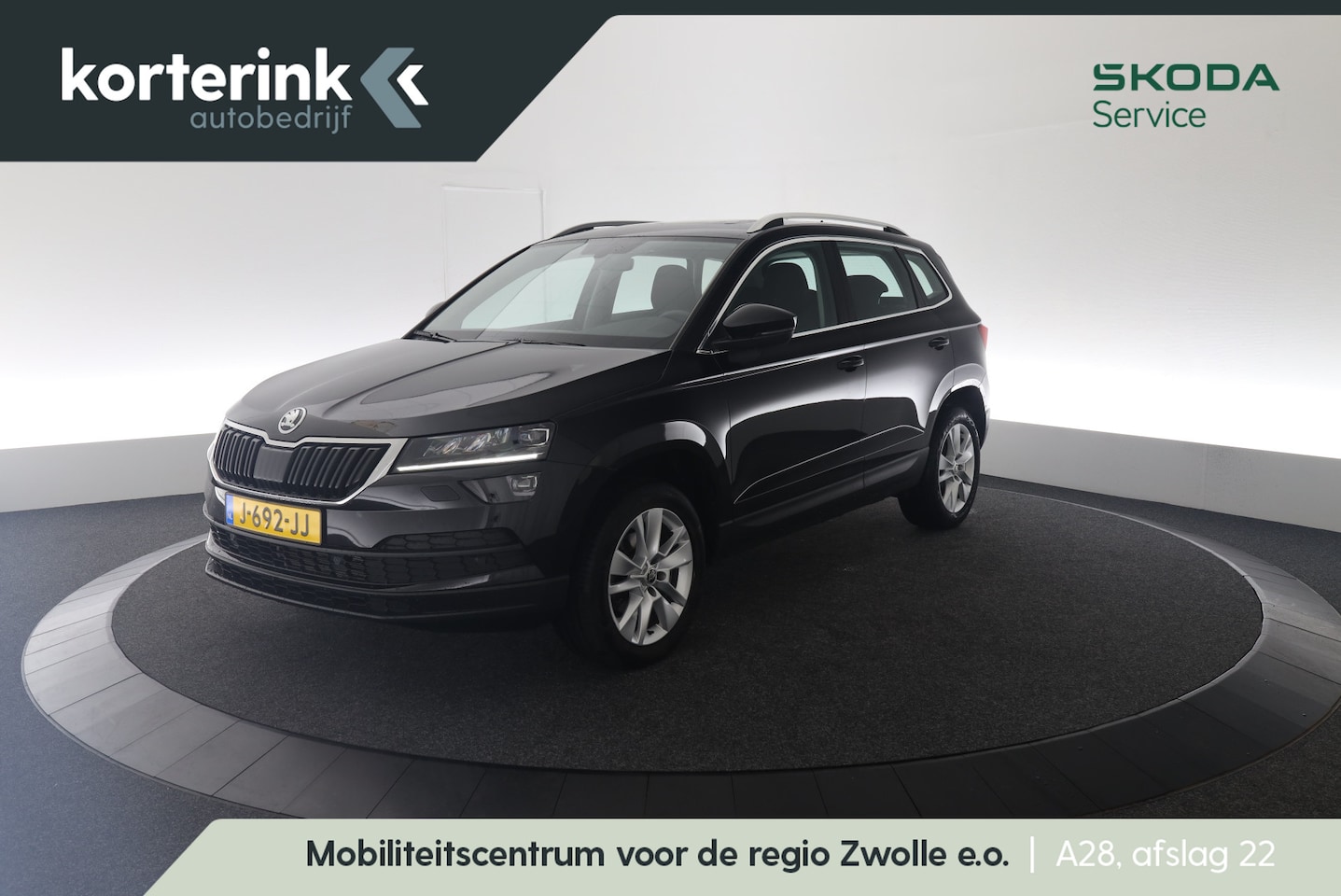 Skoda Karoq - 1.5 TSI ACT Business Edition Plus | Pano | Sportstuur - AutoWereld.nl