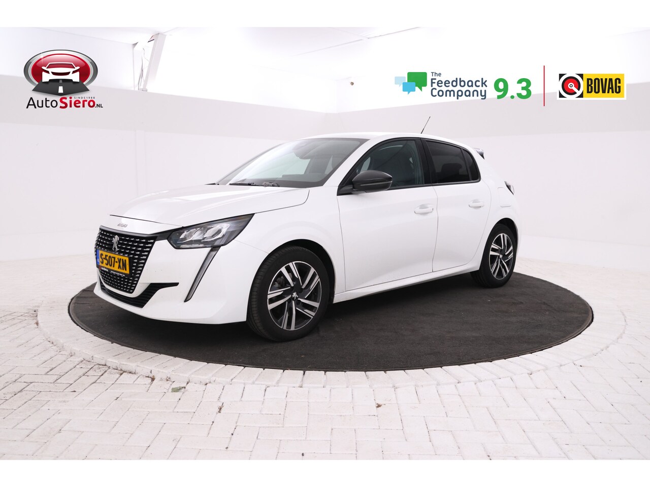 Peugeot 208 - 1.2 PureTech Allure Pack Automaat, apple carplay, climate - AutoWereld.nl