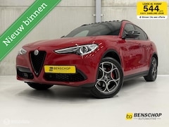 Alfa Romeo Stelvio - 2.0 T AWD B-Tech Panodak Leer Navi Carplay Camera Trekhaak
