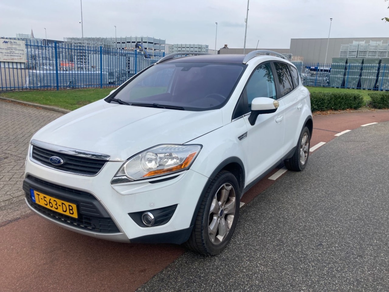 Ford Kuga - 2.5 20V MOTOR DEFECT!! - AutoWereld.nl