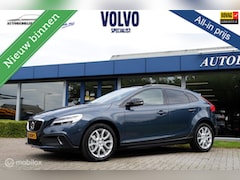 Volvo V40 Cross Country - T3 153PK GEARTRONIC POLAR+ LUXERY | PANO | ACC | BLIS | HARMAN KARDON | CAMERA