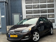Opel Astra - 1.4 Turbo Berlin | Airco | Navi | Cruise | N.A.P