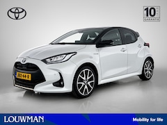 Toyota Yaris - 1.5 Hybrid Executive Bi-Tone | Draadloze telefoonlader | Parkeersensoren |