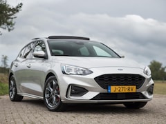 Ford Focus - 1.5 EcoBoost ST Line X Pano Virtual ACC B&O