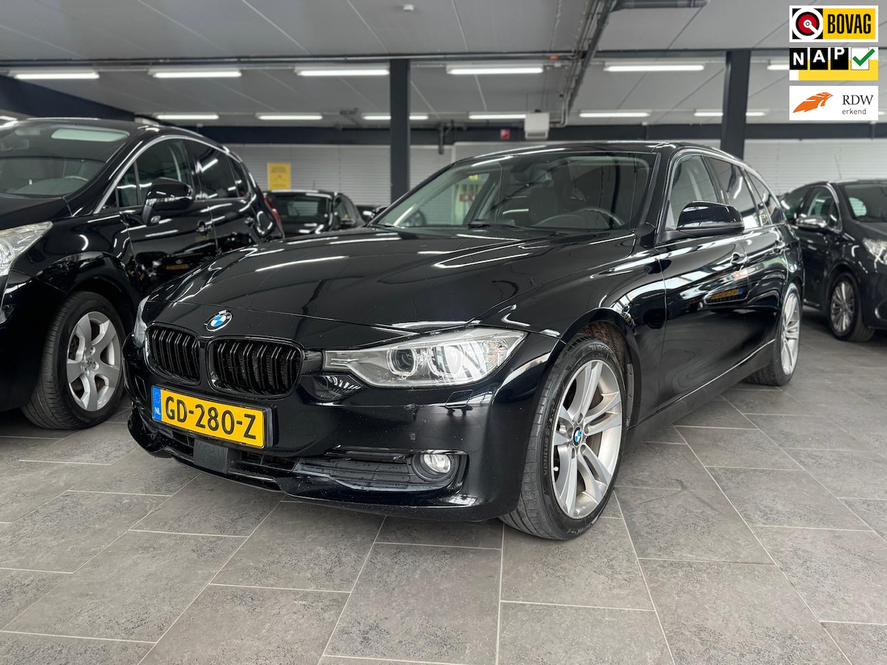 BMW 3-serie Touring - 320d EfficientDynamics Edition Executive leer xenon groot navi clima cruise controle lm-ve - AutoWereld.nl