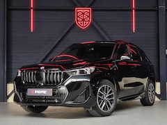 BMW X1 - sDrive18i M-Sport|PANO|HUD|AMBIENT|LED|APP|18"|