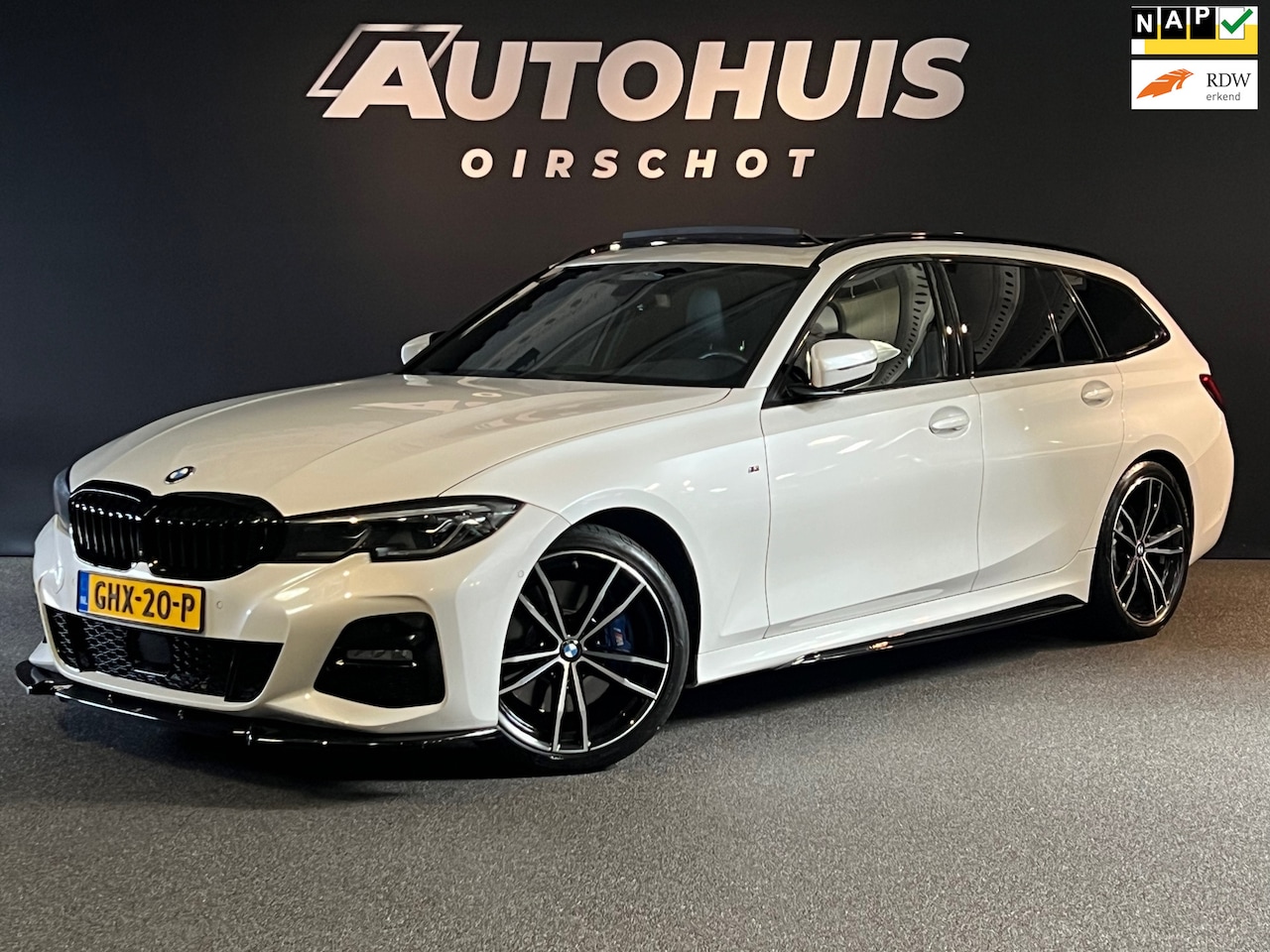 BMW 3-serie Touring - 320d High Executive Edition M Leder/ Pano/ ACC/ H&K/ 360Camera/ M Sport remmen/ Laser/ 19" - AutoWereld.nl