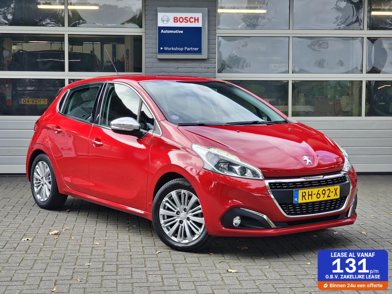 Peugeot 208 - 1.2 PureTech Allure|Clima|Trekhaak|Navi|PDC|eerste-eigenaar| - AutoWereld.nl