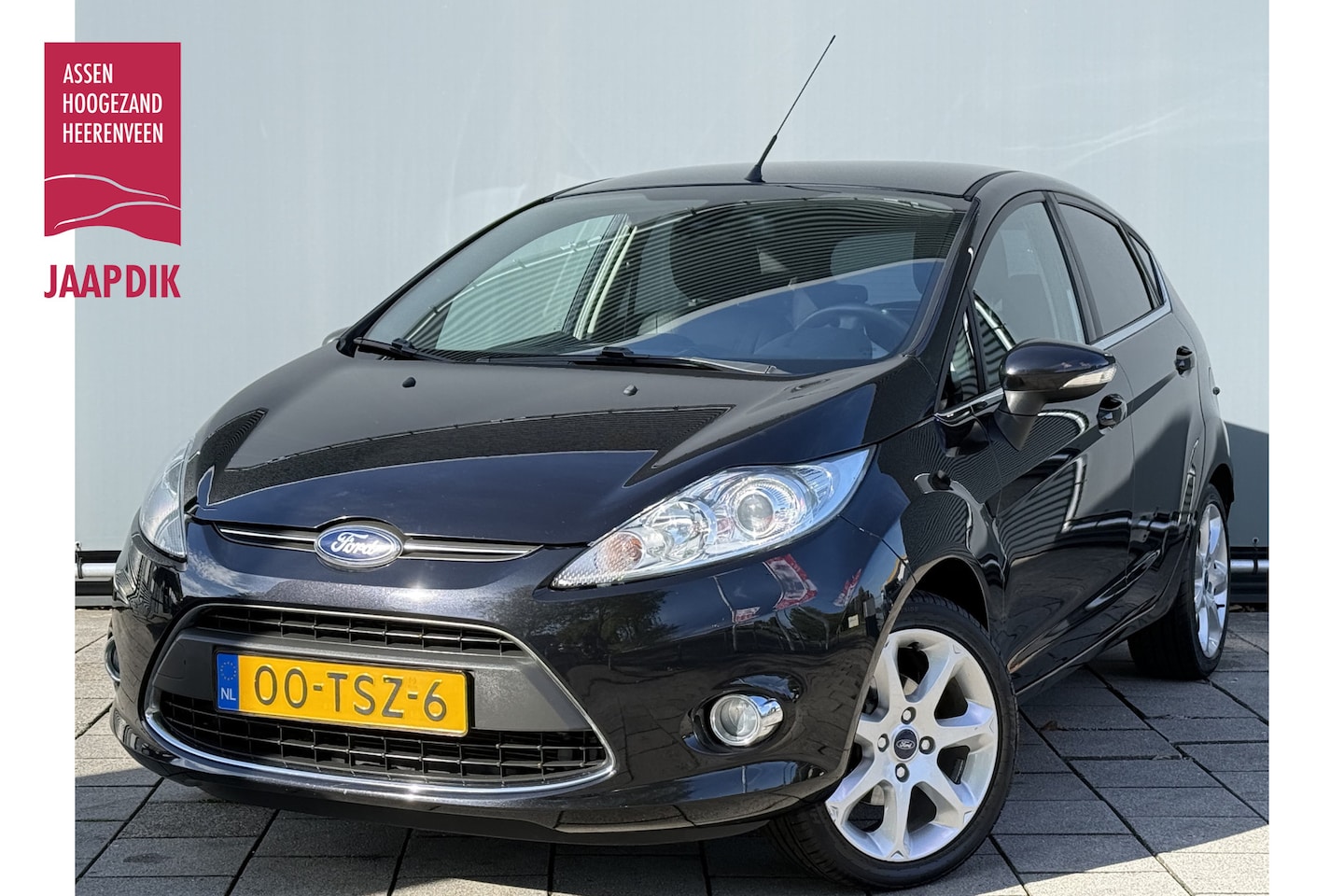 Ford Fiesta - BWJ 2012 | 1.25 82PK Titanium | LEER | CLIMA | CRUISE | STOELVERW | PRIVACY GLASS| LICHTME - AutoWereld.nl
