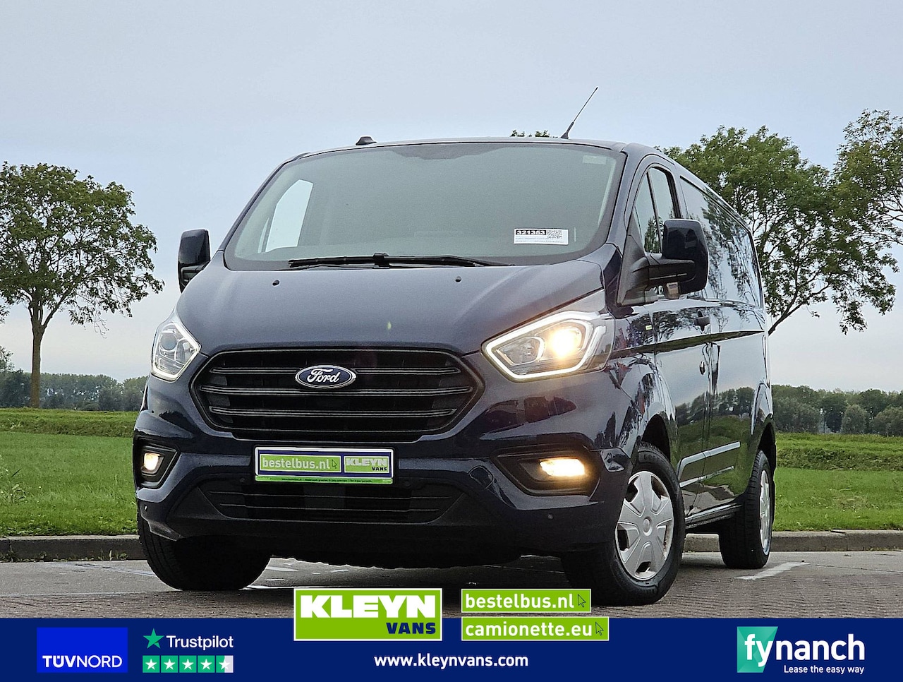 Ford Transit Custom - 2.0 L2H1 Navi Trekhaak ! - AutoWereld.nl