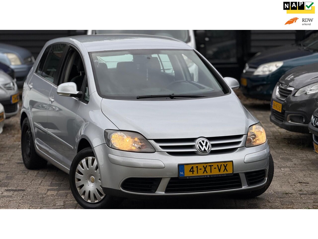 Volkswagen Golf Plus - 1.6 FSI|Airco|Trekhaak|Cruise|Hoge Instap - AutoWereld.nl