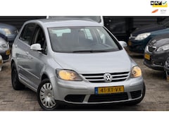 Volkswagen Golf Plus - 1.6 FSI|Airco|Trekhaak|Cruise|Hoge Instap