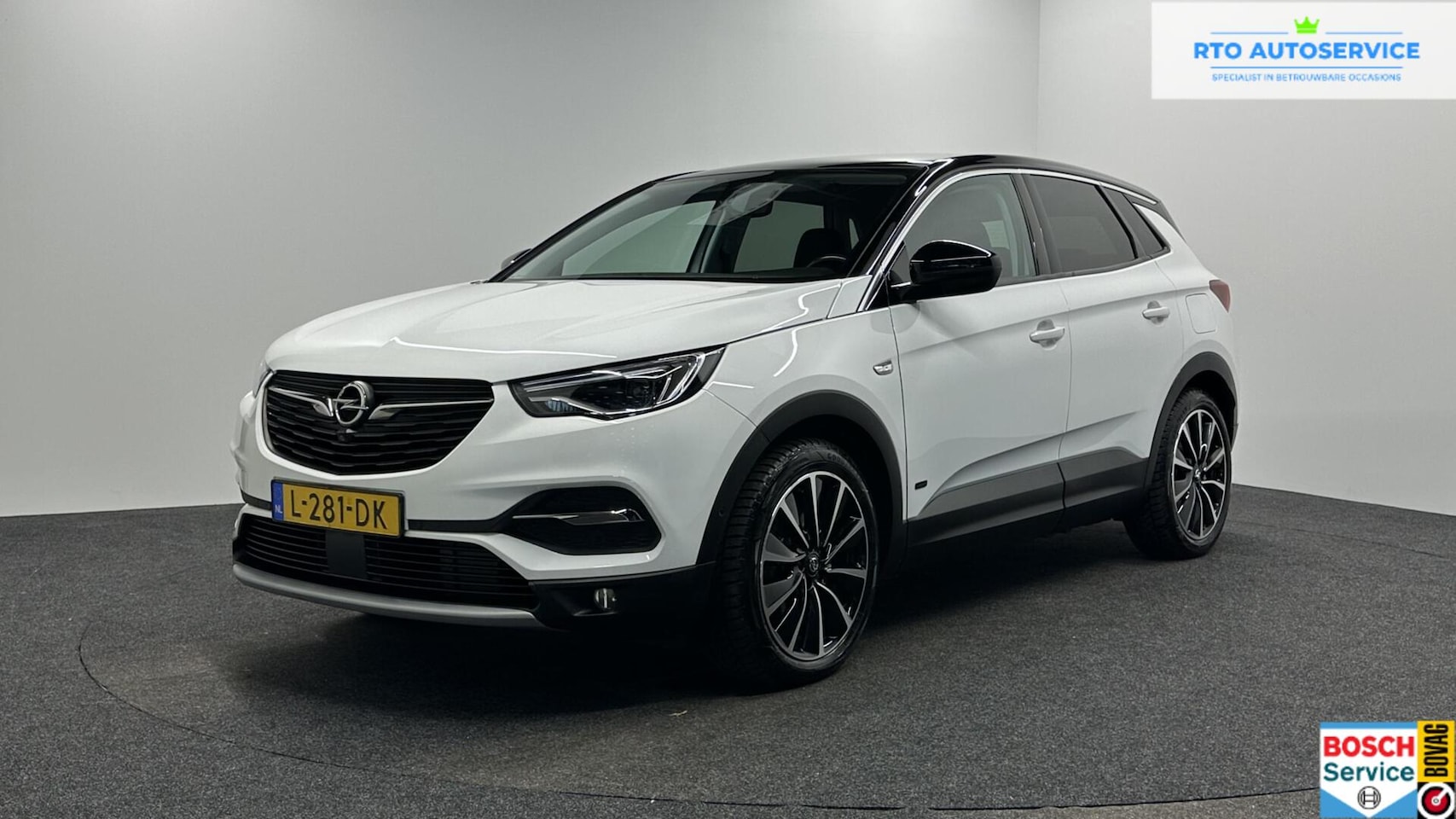 Opel Grandland X - 1.6 Turbo Hybrid4 Ultimate TREKHAAK LEER LM ECC CRUISE CARPLAY. - AutoWereld.nl