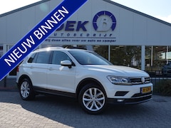 Volkswagen Tiguan - 1.4 TSI 150PK ACT Highline PANO | TREKH. | VIRTUAL | LED | ADAPT. CRUISE