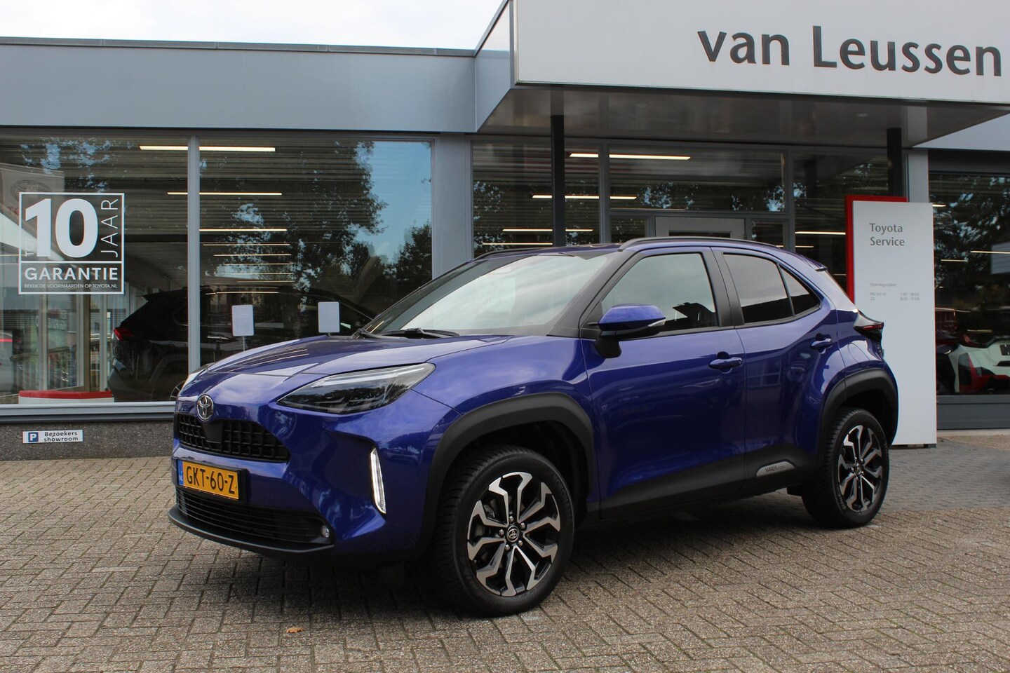 Toyota Yaris Cross - Hybrid 115 FIRST EDITION KEYLESS 17'' LM-VELGEN CLIMA NAVI APPLE/ANDROID CAMERA NL-AUTO PR - AutoWereld.nl