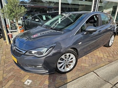Opel Astra - 1.4 Turbo innovation, leuke uitvoering, mooie kleur