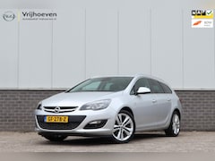 Opel Astra Sports Tourer - 1.4 Turbo Business + Navi Trekhaak 2e eig