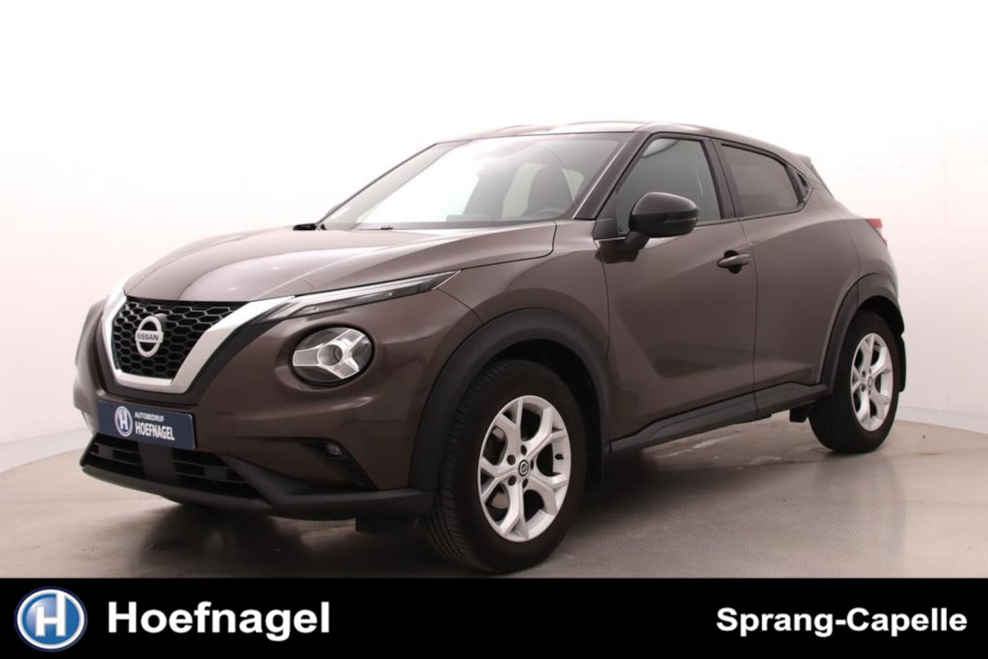 Nissan Juke - 1.0 DIG-T N-Connecta | Cruise Control | Camera | Stoelverw. | CarPlay - AutoWereld.nl