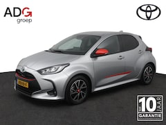 Toyota Yaris - 1.5 Hybrid 115 Special Edition | Parkeersensoren | Keyless | Climate control |