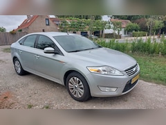 Ford Mondeo - 2.5-20V Ghia