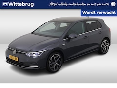 Volkswagen Golf - 1.5 eTSI Style / AUTOMAAT/ PANO/ CAMERA/ PARK. SENSOREN/ MEMORY SEATS/ LED/ NAVI/ 18" LMV